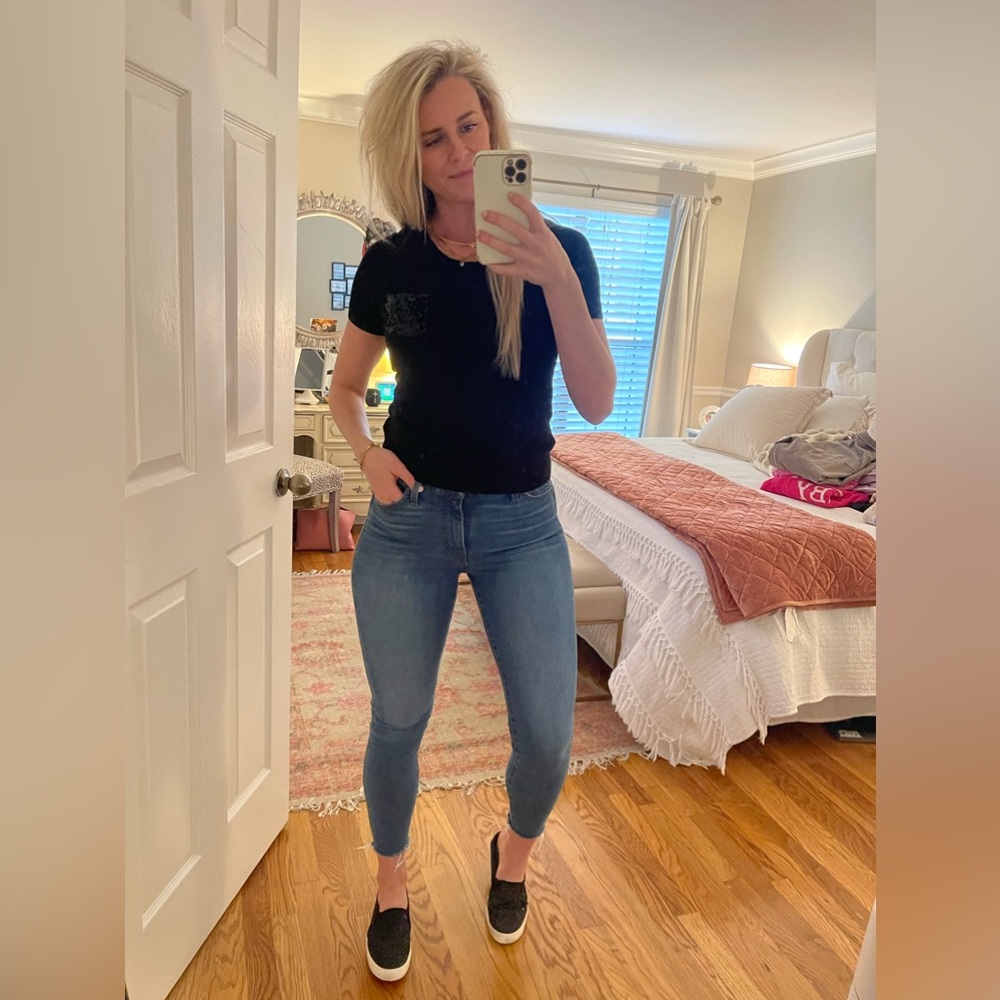 Talbots Black short sleeve sweater with Glitter Pocket size XS